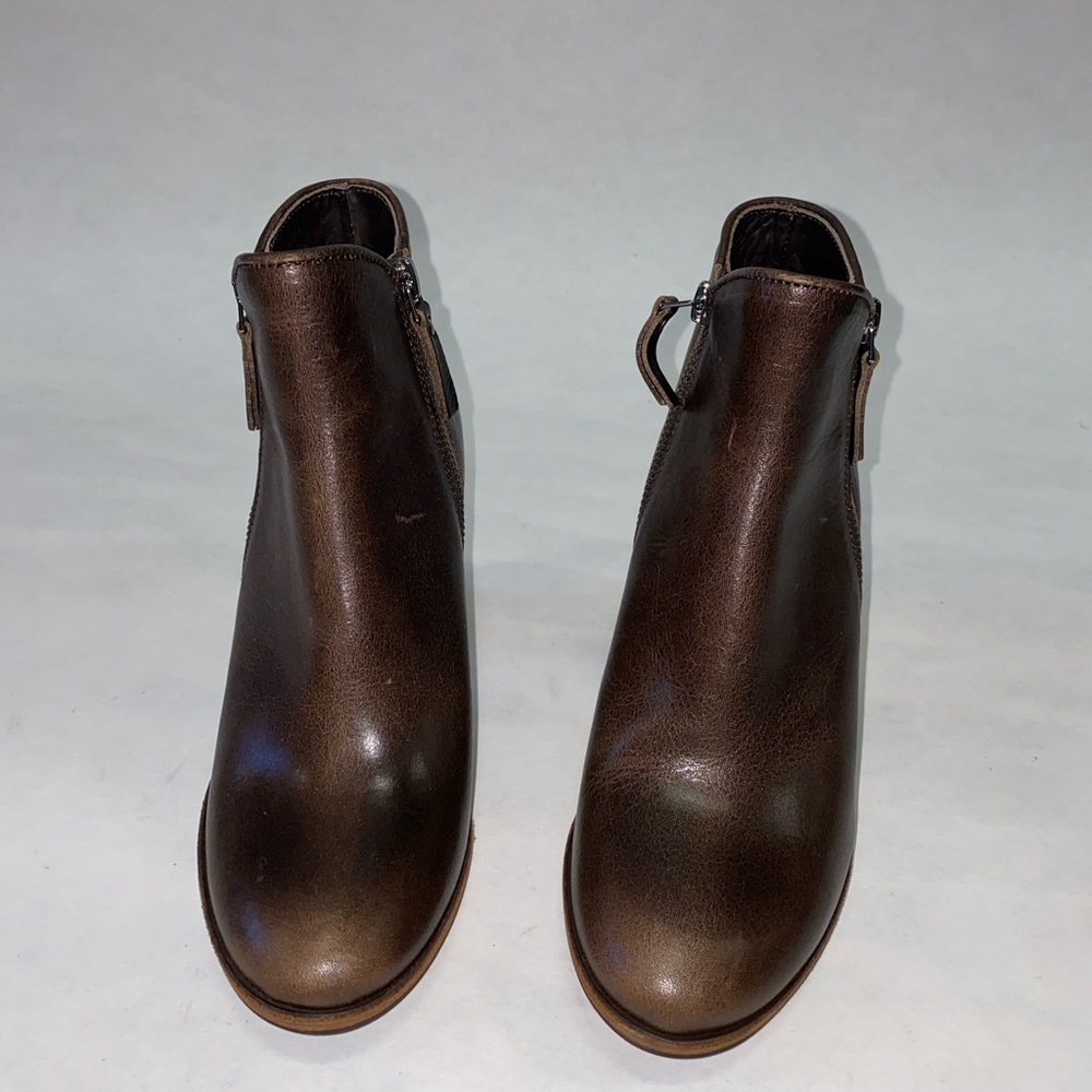 Brown Leather Ankle Bootie with Double Zipper